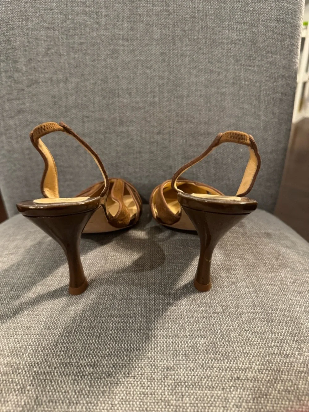 Cole Haan Brown Patent Leather Slingback Heels Size 8 Pointed Toe Suede Strappy - Picture 3 of 8